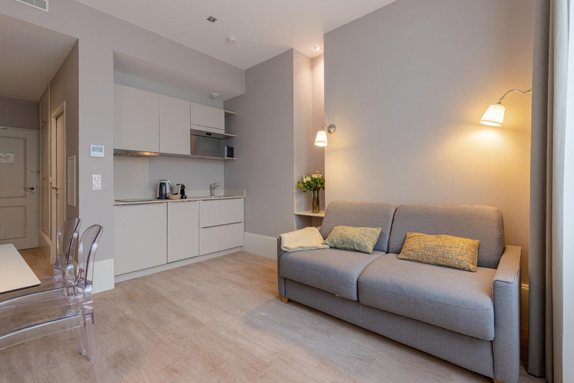 La Maison Blanche - Apparthotels De Charme Chic & Cosy A 350M Du Coeur De Ville De Limoges - Acces Autonome Szoba fotó
